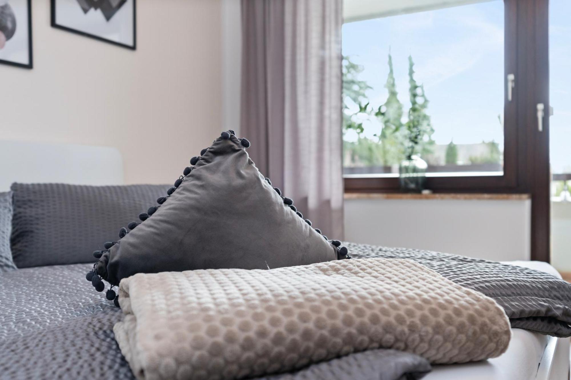 Anytime - Ferienwohnung Tina In Friedrichshafen Am Bodensee Eksteriør billede